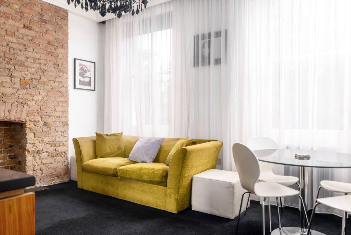 Award-Winning Designer Apartment London Exterior photo